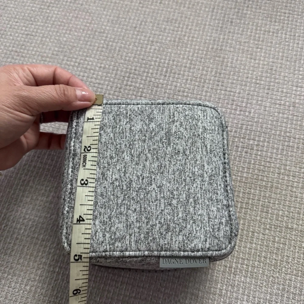 Dagne Dover Arlo Gray Tech Organizer Case for Cables & Earbuds - Picture 7 of 7